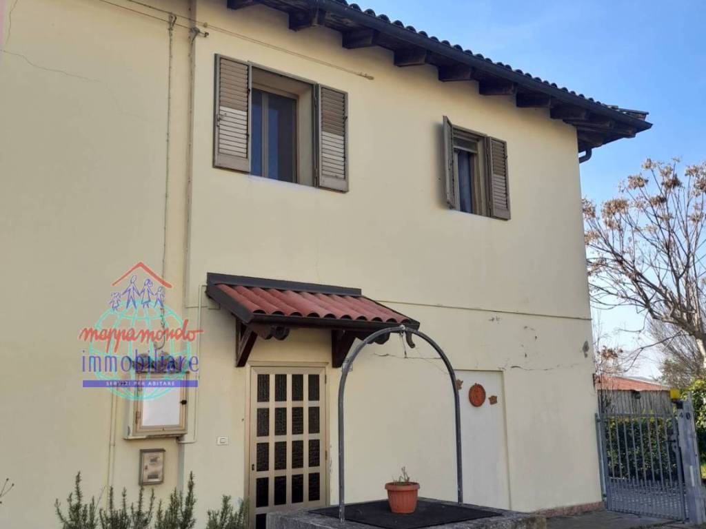 casa indipendente in vendita a San Giovanni in Persiceto in zona La Villa