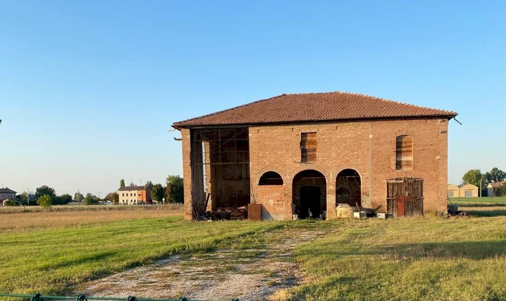 casale in vendita a San Giovanni in Persiceto