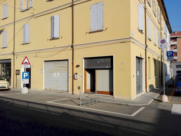 ufficio in vendita a San Giovanni in Persiceto