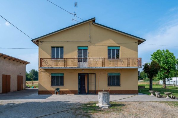 casa indipendente in vendita a San Giovanni in Persiceto