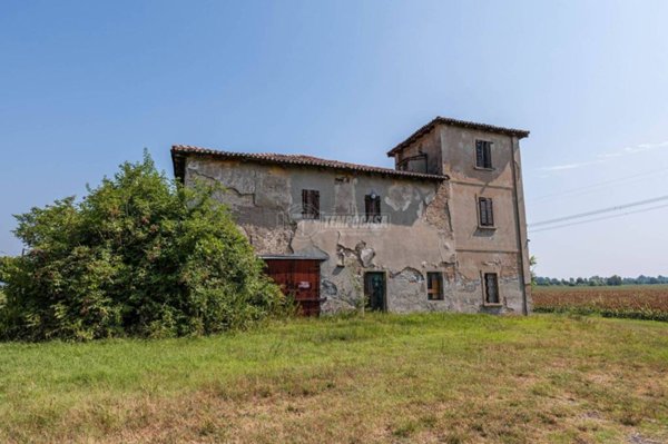 casa indipendente in vendita a San Giovanni in Persiceto in zona Decima