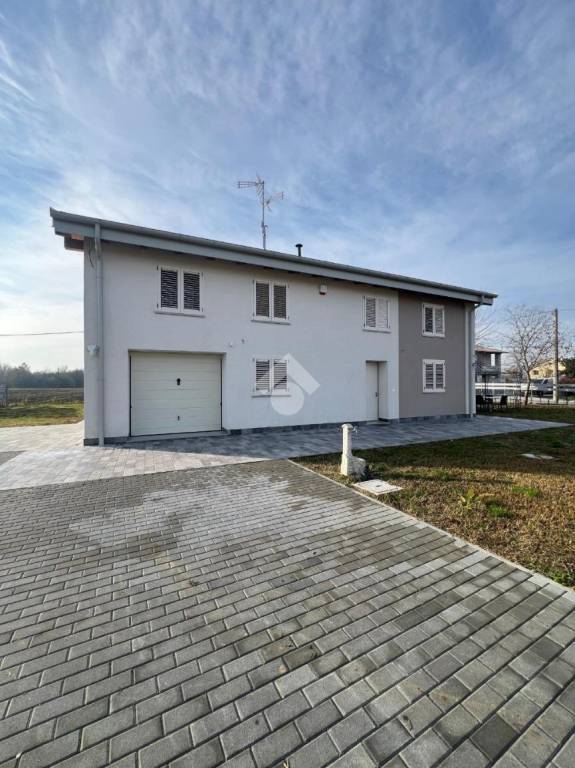 casa indipendente in vendita a San Giovanni in Persiceto