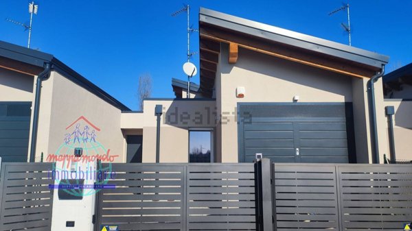 casa indipendente in vendita a San Giovanni in Persiceto in zona La Villa