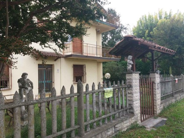 appartamento in vendita a San Giovanni in Persiceto in zona Decima