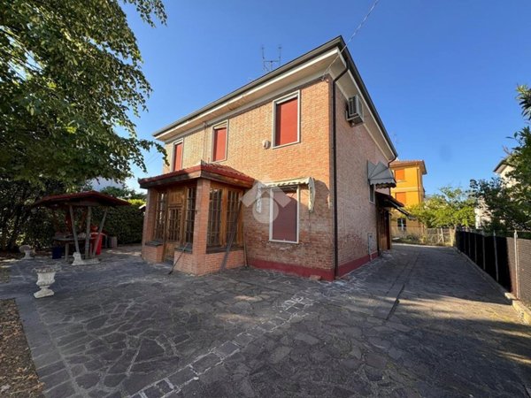casa indipendente in vendita a San Giovanni in Persiceto
