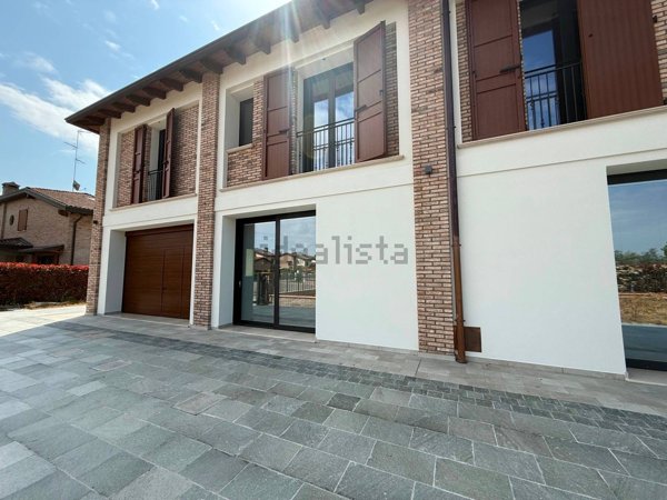 casa indipendente in vendita a San Giovanni in Persiceto in zona La Villa