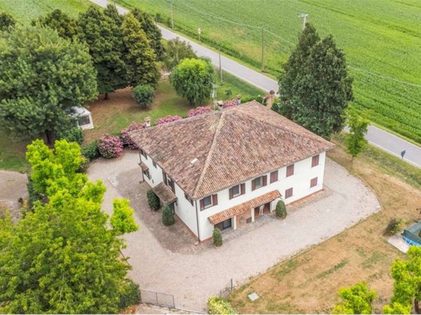 casa indipendente in vendita a San Giovanni in Persiceto