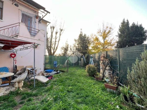 quadrivano in vendita a San Giovanni in Persiceto in zona Decima