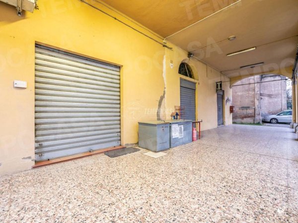 negozio in vendita a San Giovanni in Persiceto in zona Budrie