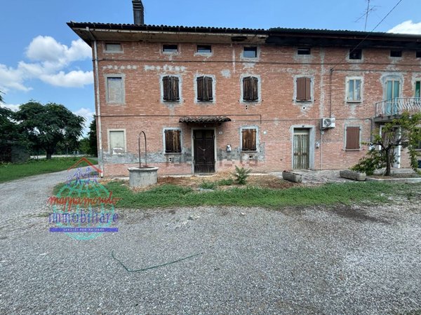 casa indipendente in vendita a San Giovanni in Persiceto in zona Decima