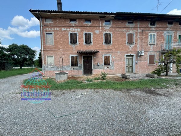 mansarda in vendita a San Giovanni in Persiceto in zona Decima