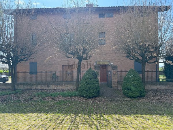 appartamento in vendita a San Giovanni in Persiceto in zona Decima