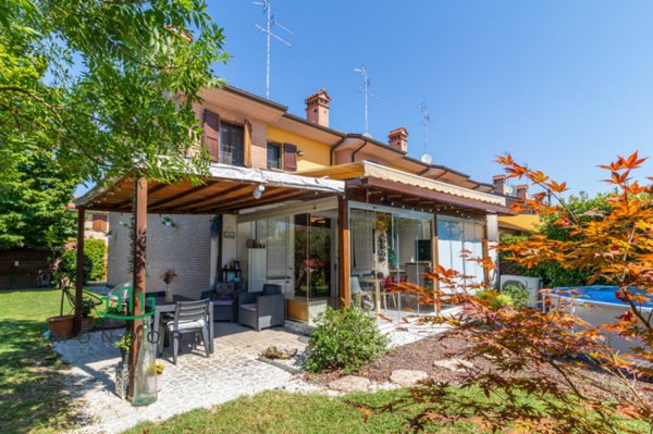 casa indipendente in vendita a San Giovanni in Persiceto in zona La Villa
