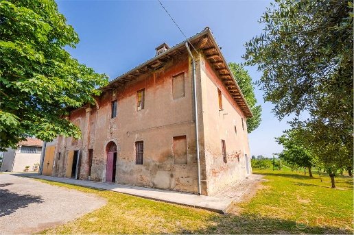appartamento in vendita a San Giovanni in Persiceto in zona Decima