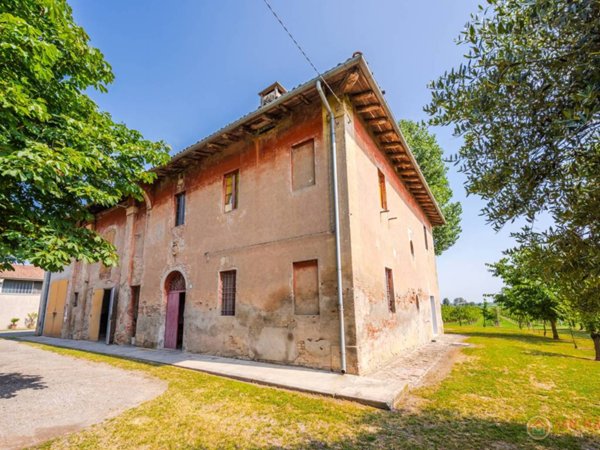 casa indipendente in vendita a San Giovanni in Persiceto in zona Decima
