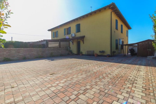 casa indipendente in vendita a San Giovanni in Persiceto in zona Decima