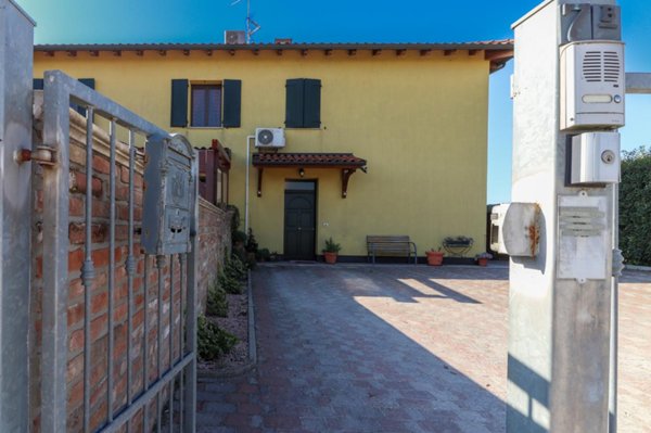 casa indipendente in vendita a San Giovanni in Persiceto in zona Decima