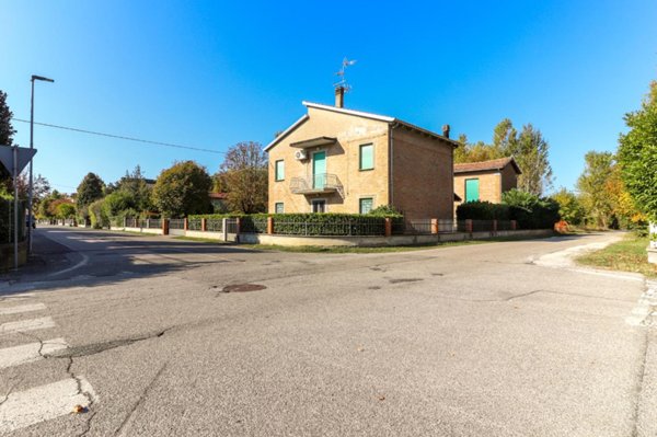 casa indipendente in vendita a San Giovanni in Persiceto in zona Decima