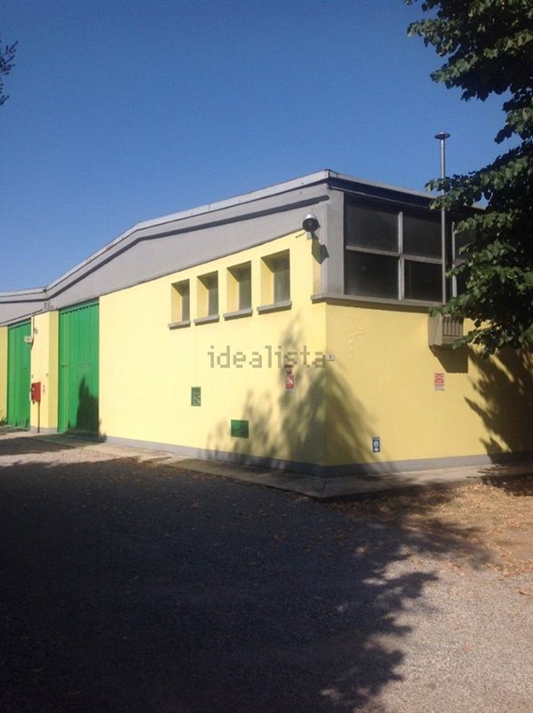 locale di sgombero in vendita a San Giovanni in Persiceto