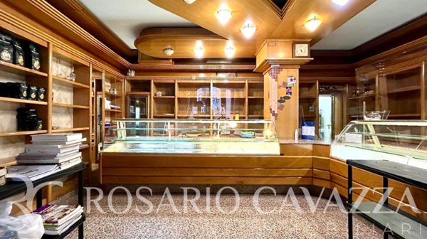 locale commerciale in vendita a San Giovanni in Persiceto