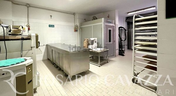 locale commerciale in vendita a San Giovanni in Persiceto