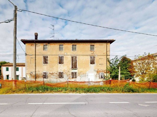 casa indipendente in vendita a San Giovanni in Persiceto in zona Decima