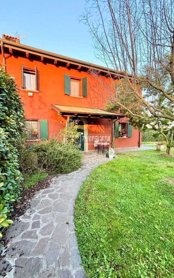 casa indipendente in vendita a San Giovanni in Persiceto in zona Budrie