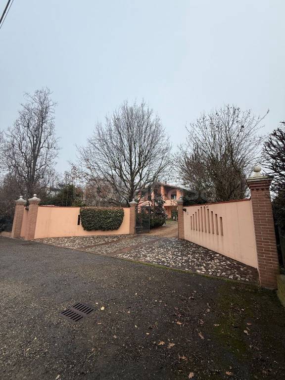 casa indipendente in vendita a San Giovanni in Persiceto in zona La Villa