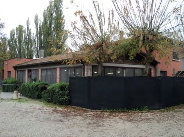 negozio in vendita a San Giovanni in Persiceto