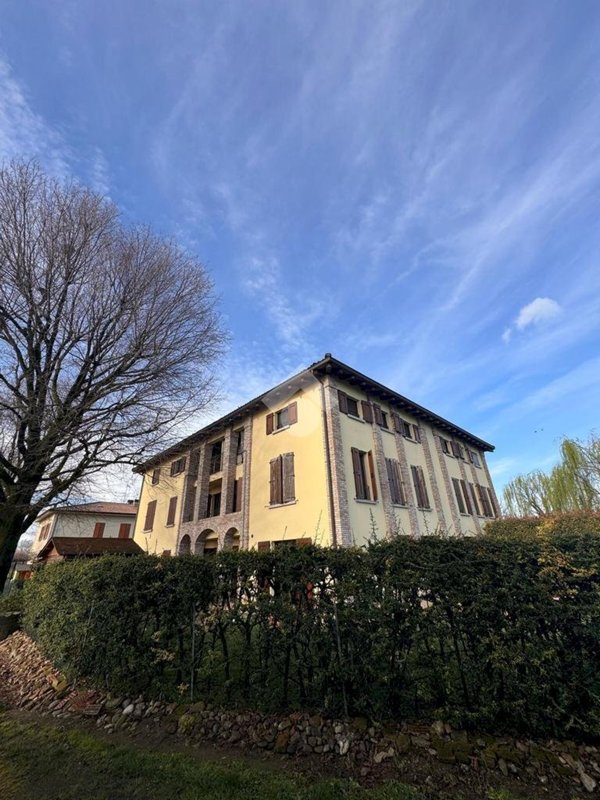 casa semindipendente in vendita a San Giovanni in Persiceto