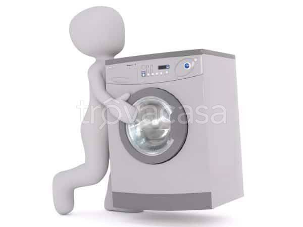 negozio in vendita a San Giovanni in Persiceto