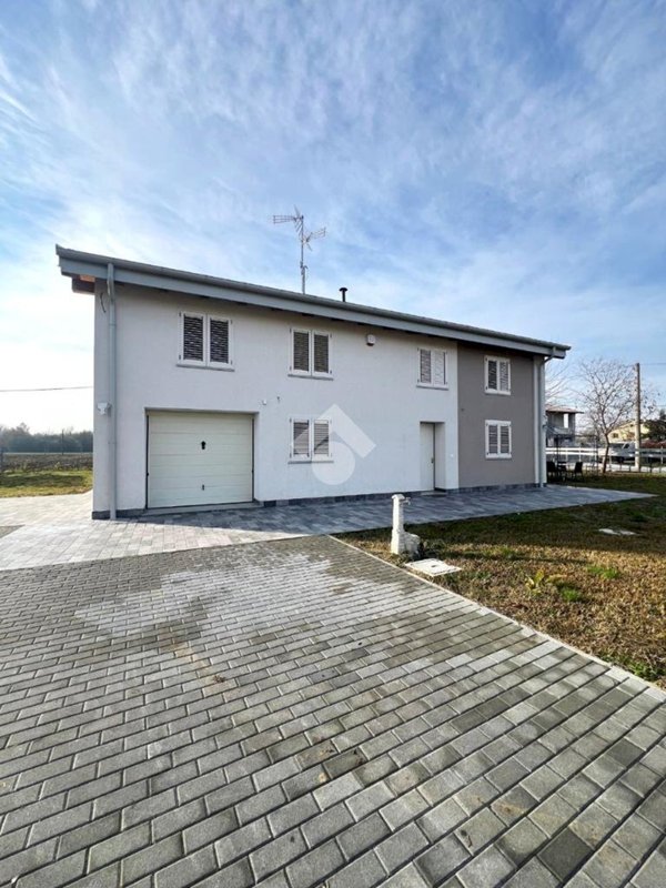 casa indipendente in vendita a San Giovanni in Persiceto