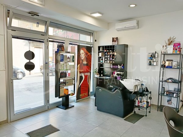 locale commerciale in vendita a San Giovanni in Persiceto