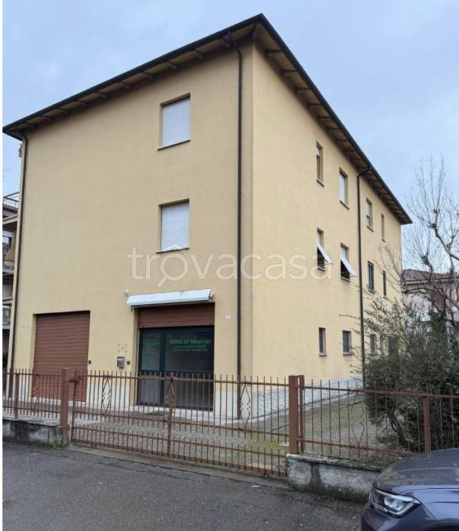 locale commerciale in vendita a San Giovanni in Persiceto