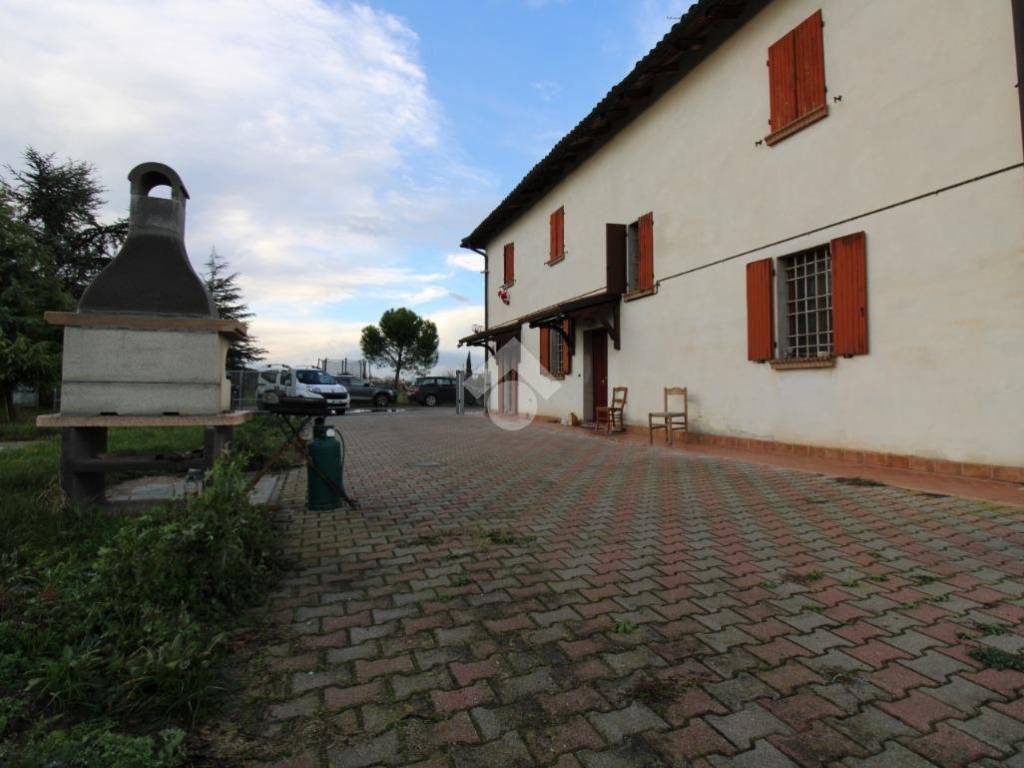 casa indipendente in vendita a San Giovanni in Persiceto in zona Castagnolo
