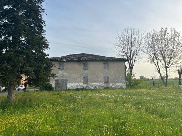 casale in vendita a San Giovanni in Persiceto