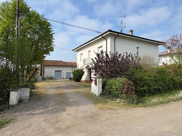 casa indipendente in vendita a San Giovanni in Persiceto