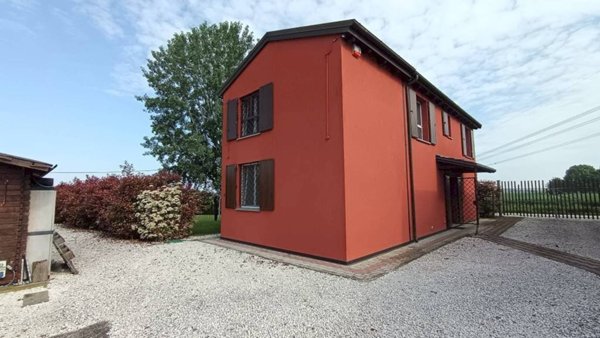 casa indipendente in vendita a San Giovanni in Persiceto