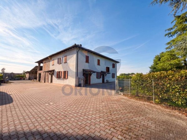 casa indipendente in vendita a San Giovanni in Persiceto in zona Castagnolo