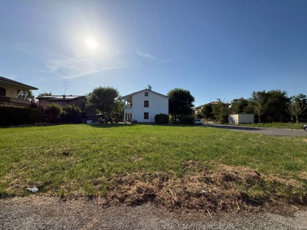 casa indipendente in vendita a San Giovanni in Persiceto