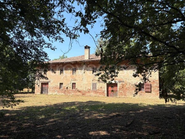 casale in vendita a San Giovanni in Persiceto in zona Lorenzatico