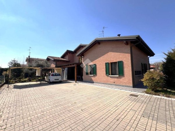 casa indipendente in vendita a San Giovanni in Persiceto in zona Decima