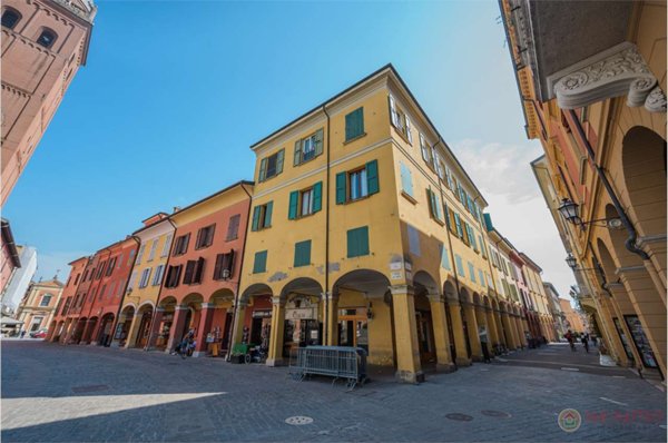ufficio in vendita a San Giovanni in Persiceto