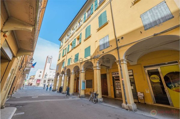 ufficio in vendita a San Giovanni in Persiceto