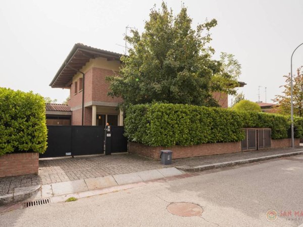 casa indipendente in vendita a San Giovanni in Persiceto in zona Decima