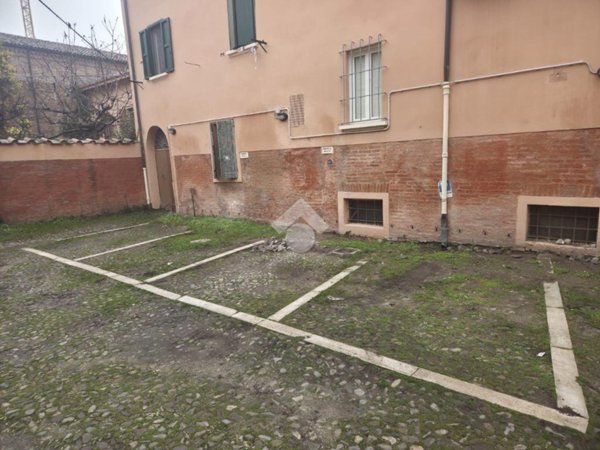box auto in vendita a San Giovanni in Persiceto