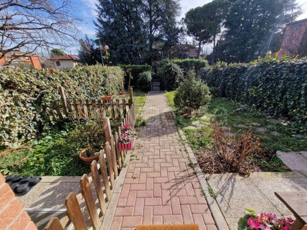 casa indipendente in vendita a San Lazzaro di Savena in zona Idice