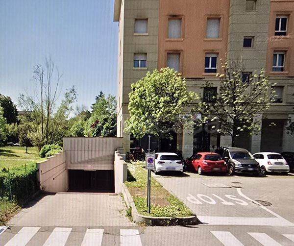 locale commerciale in vendita a San Lazzaro di Savena