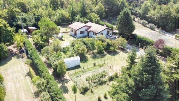 casa indipendente in vendita a San Lazzaro di Savena in zona Farneto