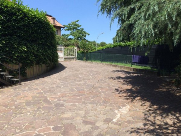 casa indipendente in vendita a San Lazzaro di Savena in zona Ponticella